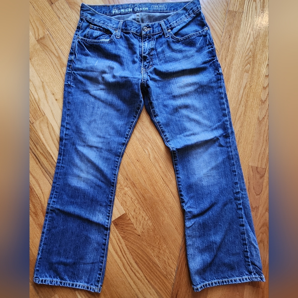 Men's boot cut Old Navy jeans